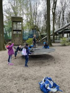 Erlebnisreicher Tag für unsere Sonnenkinder im Abenteuer- und Erlebnispark Ketteler Hof