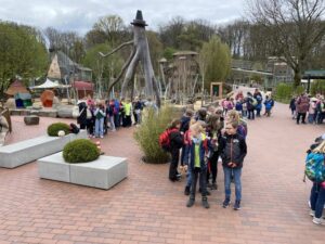 Erlebnisreicher Tag für unsere Sonnenkinder im Abenteuer- und Erlebnispark Ketteler Hof