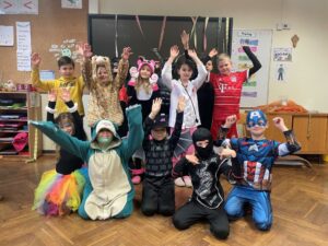 „Helau“ heißt es am Rosenmontag in der Sonnenschule
